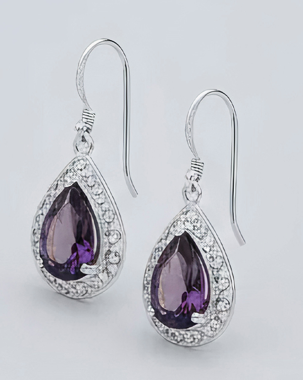 گوشواره نقره اشکی بادمجونی با نگین‌های ریز